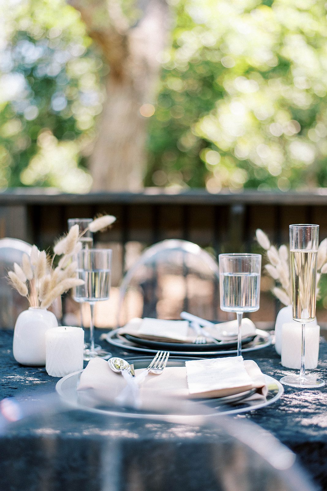 minimal wedding table settings and decor at Florida's Grand Ol' Barn
