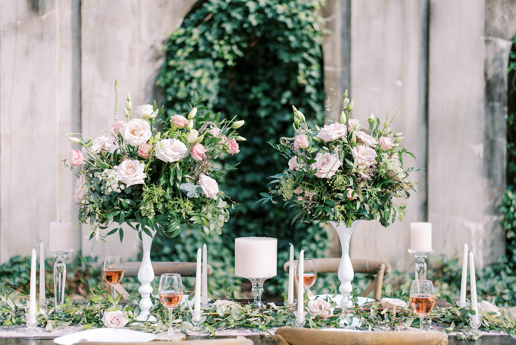 classic garden wedding reception with elegant details at Swan House Atlanta
