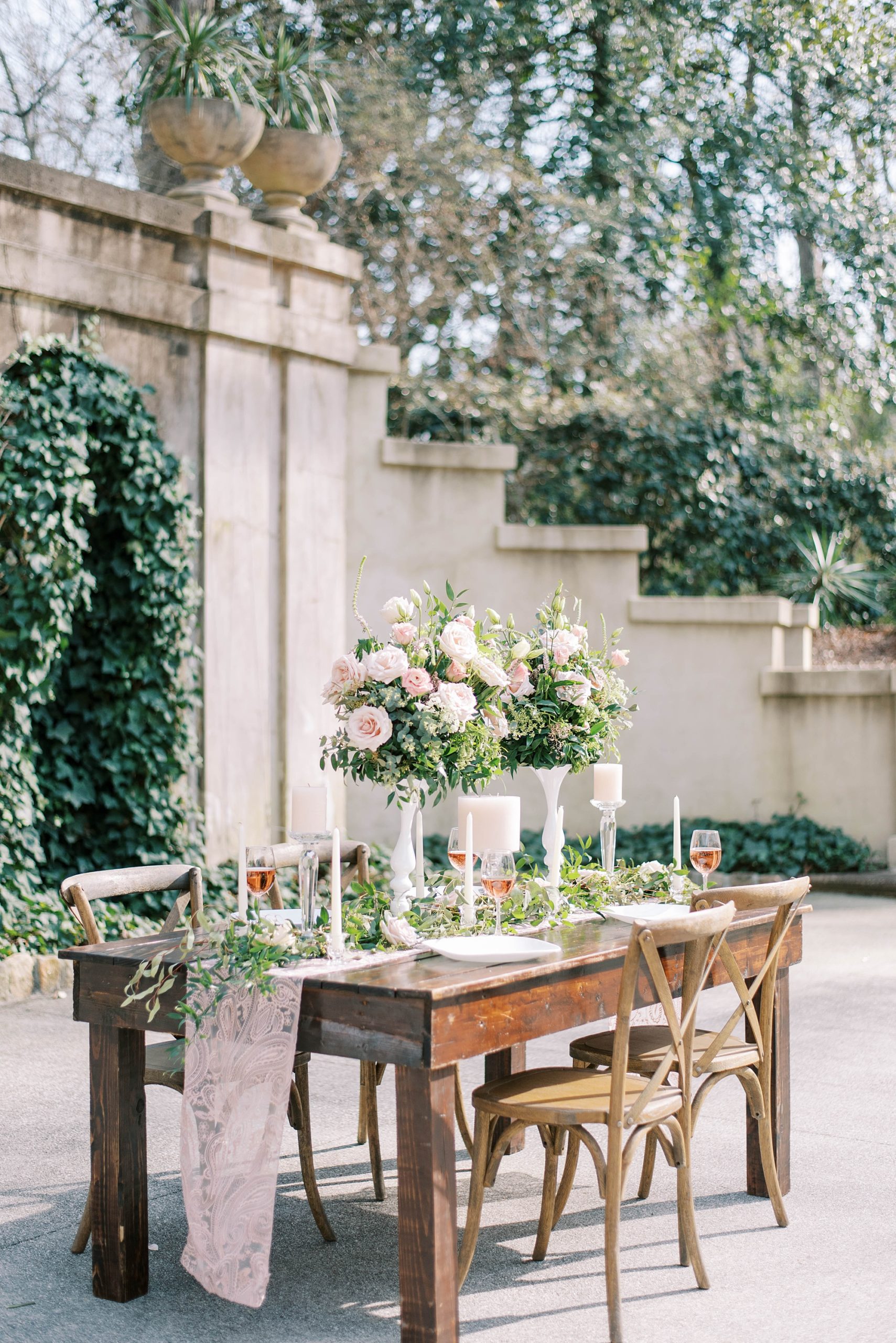 garden wedding reception inspiration at Swan House Atlanta wedding