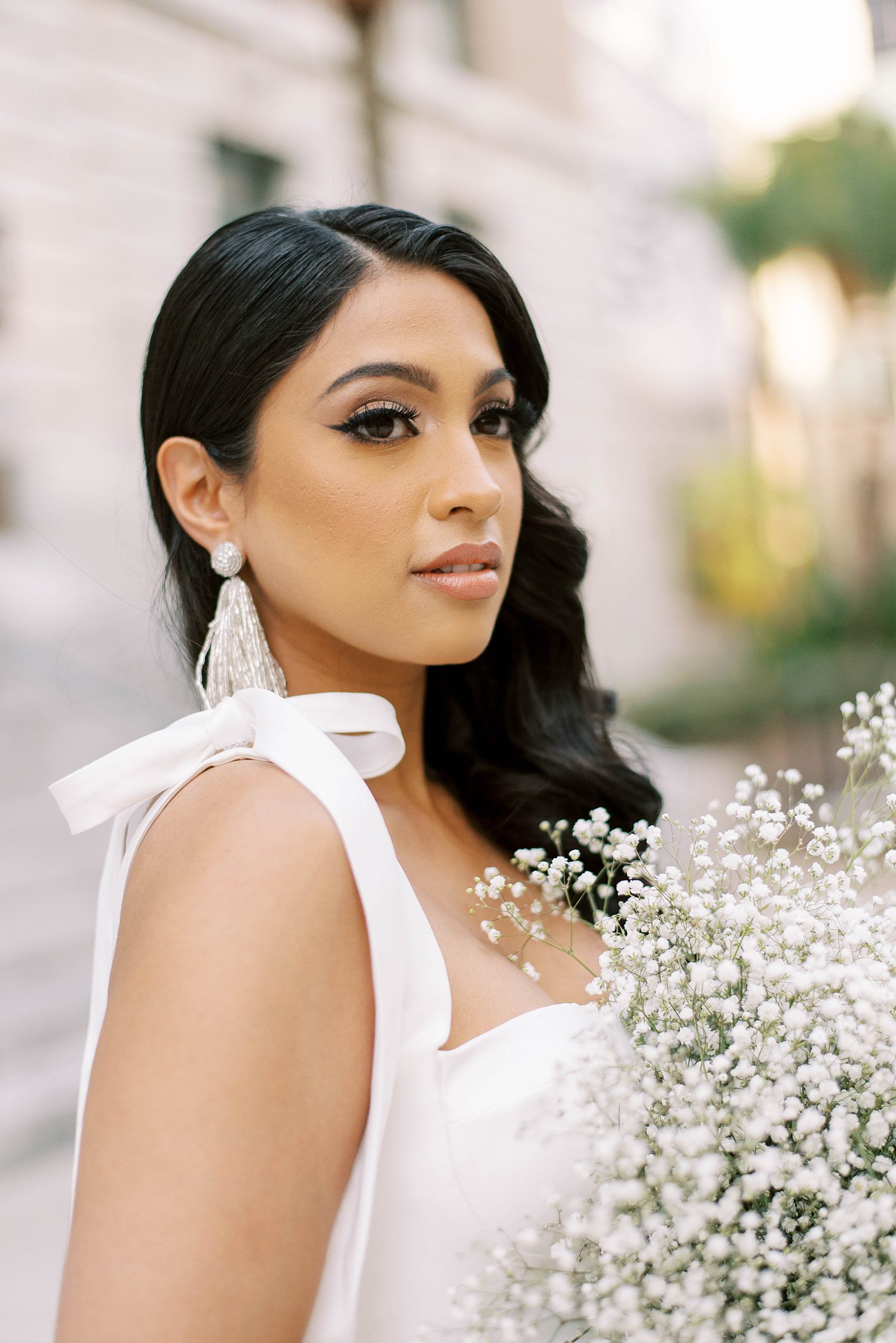modern look for bride in Tampa FL