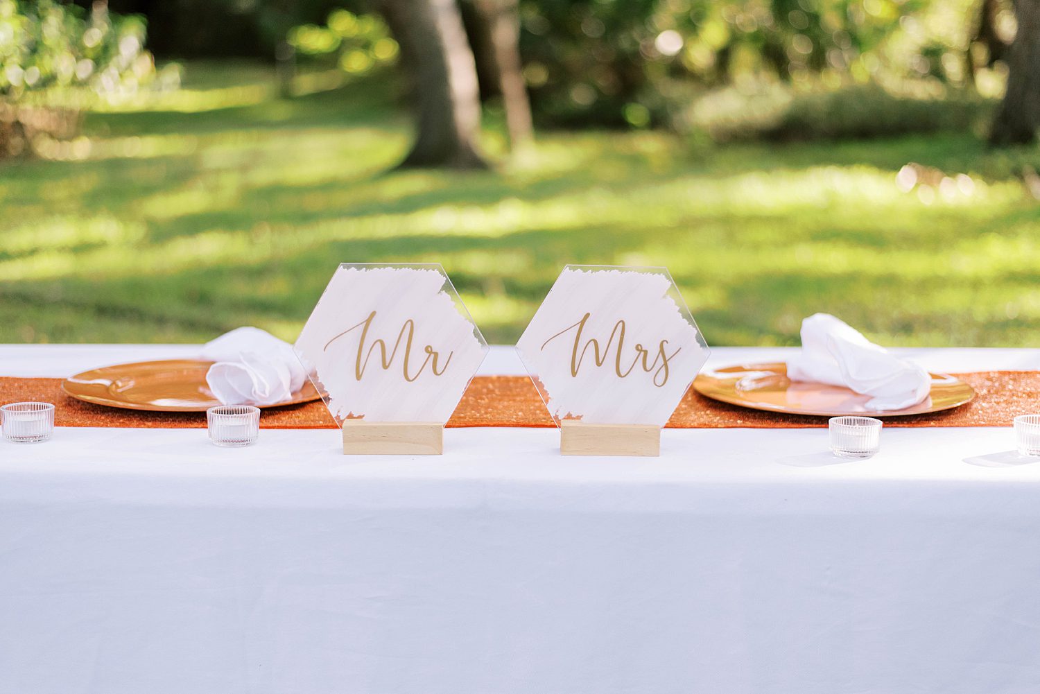 mr and mrs signs for fall wedding at Events Under the Oaks