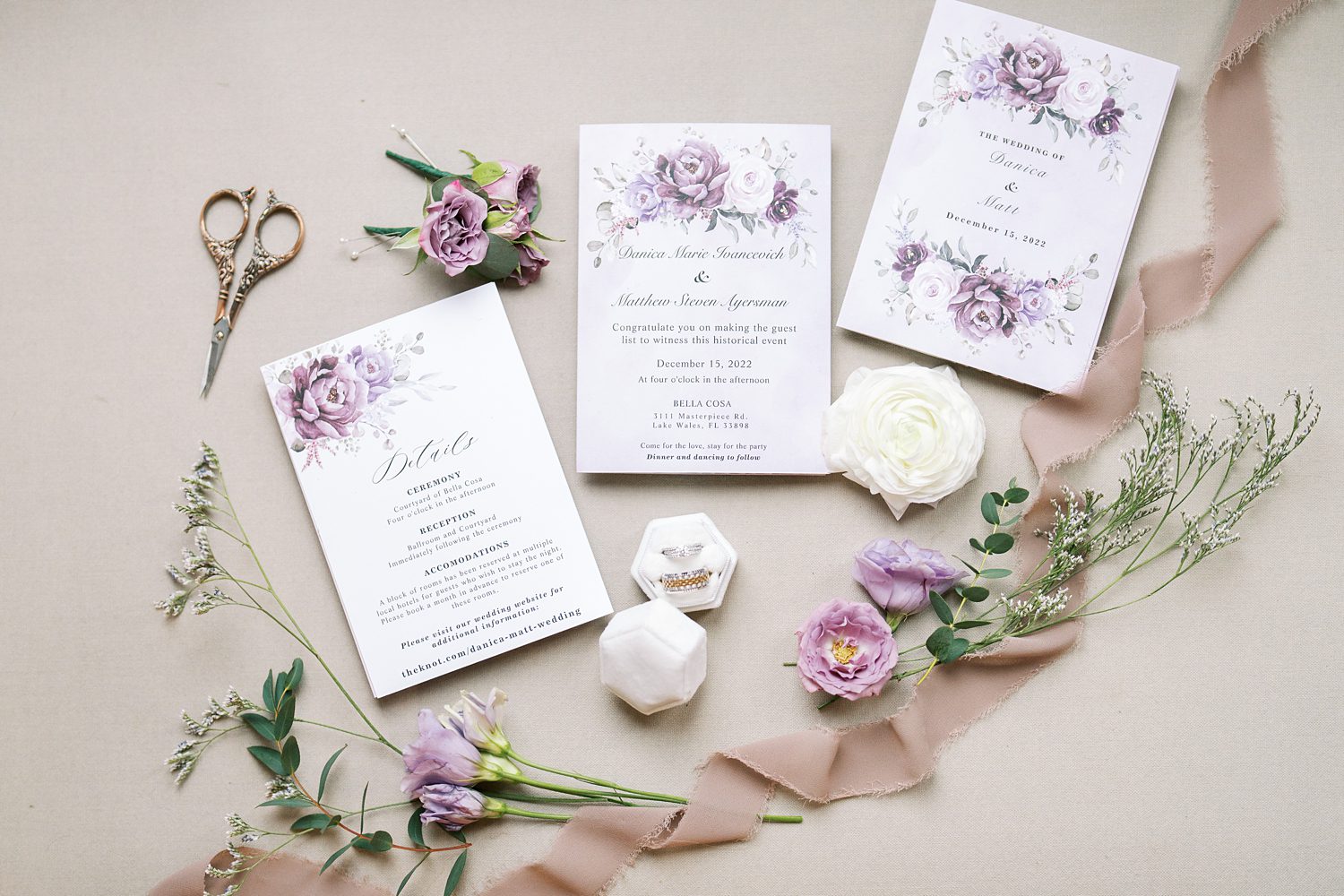 stationery set with purple flowers