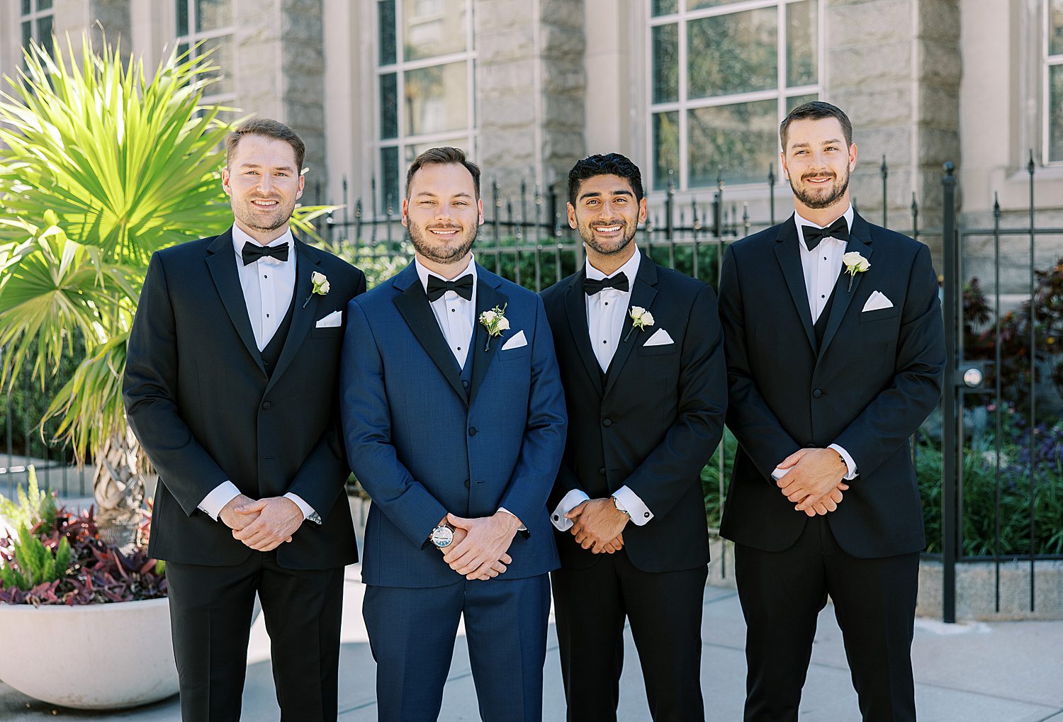 groom and groomsmen 
