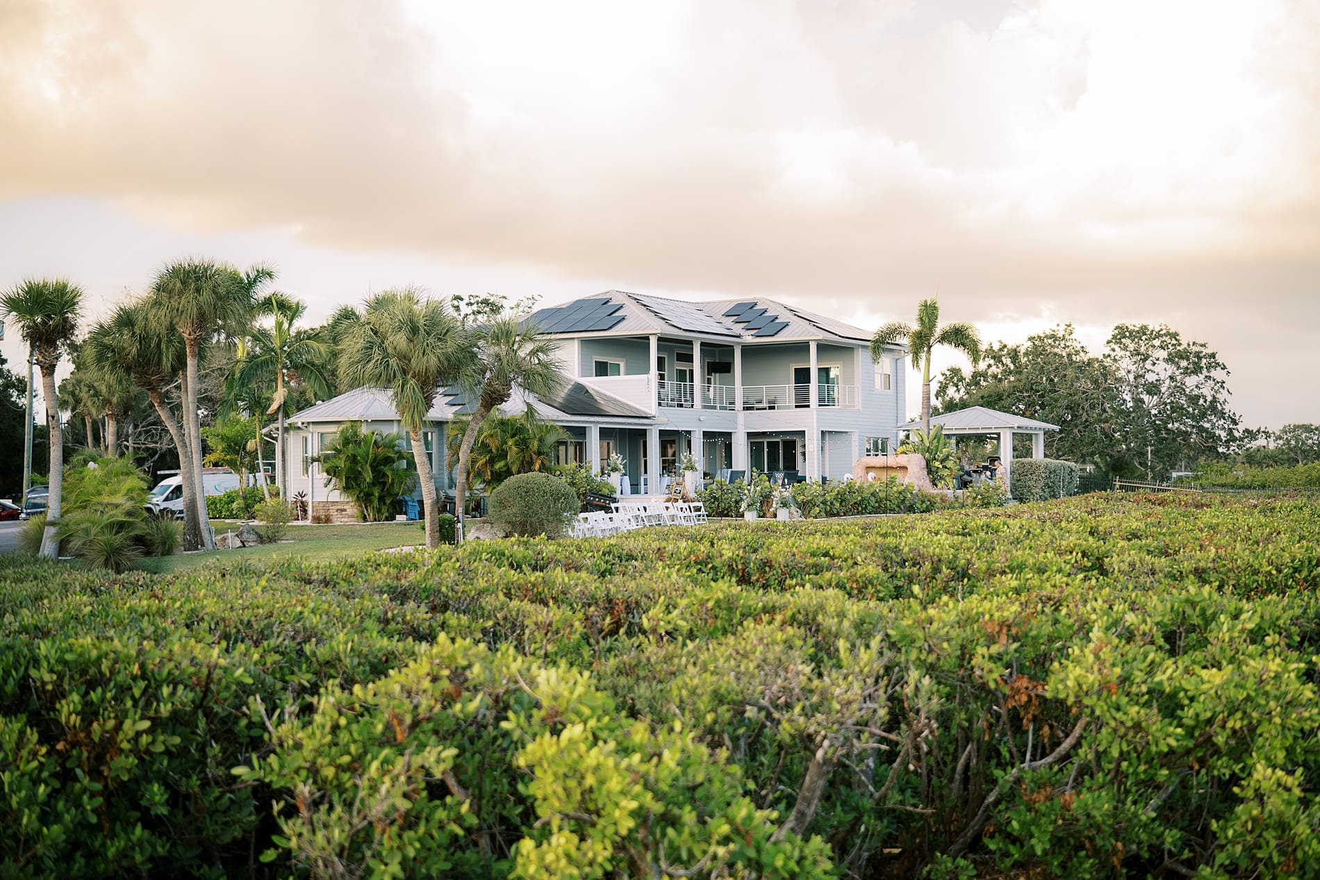 Airbnb Wedding in Tampa Florida