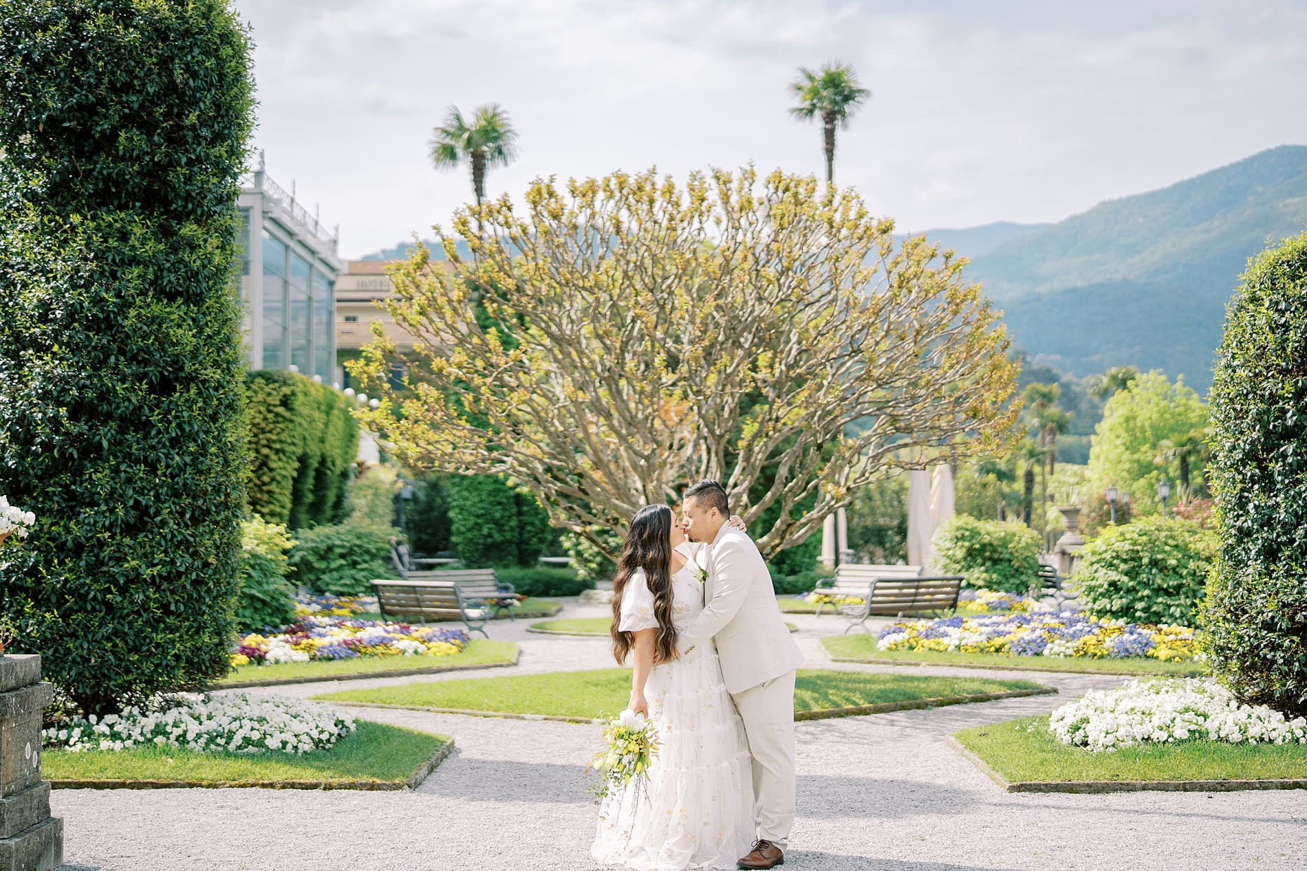 bride and groom in beautiful Italian gardens at Villa Serbelloni  