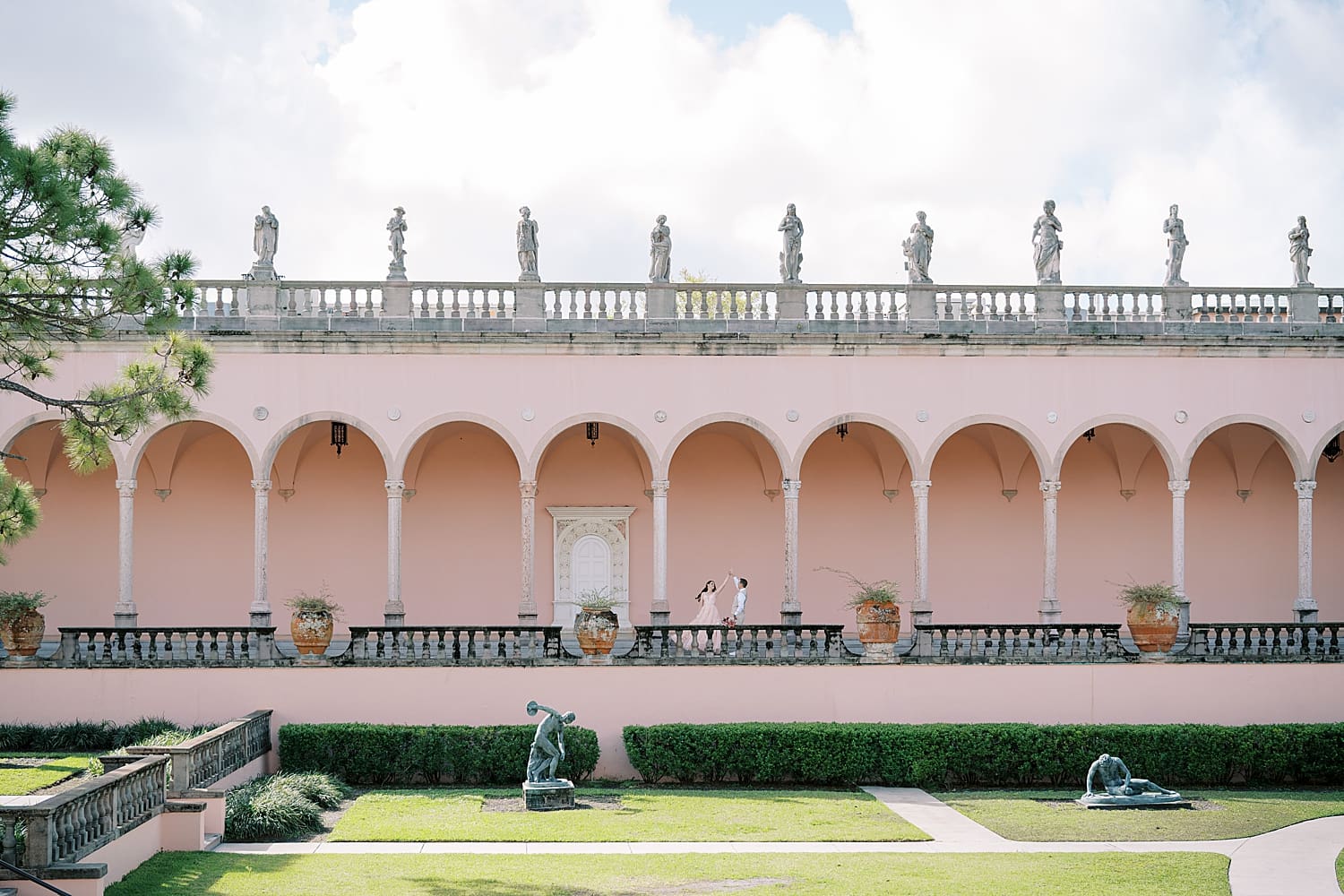 The Ringling Museum of Art Engagement Session