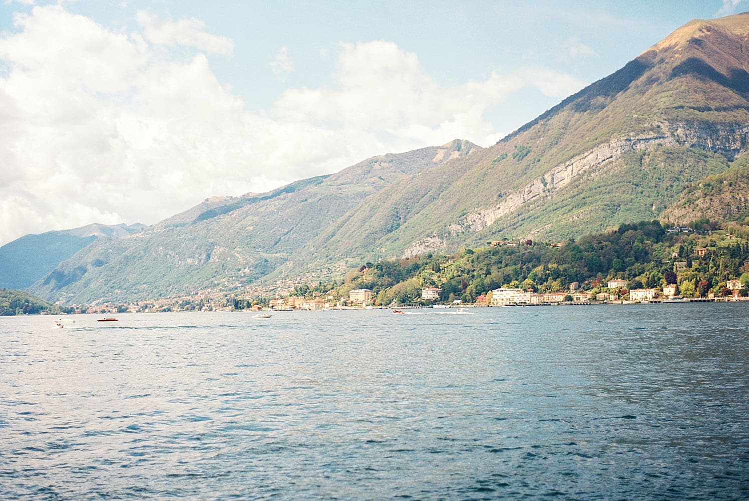 Lake Como surrounding by mountains and Italian villas | Villa Balbiano Weddings Guide