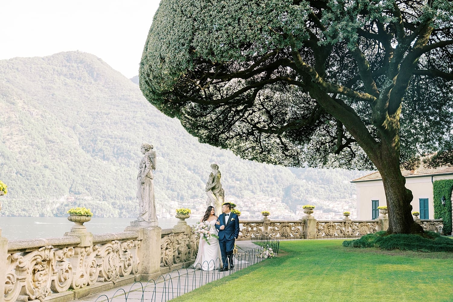 Timeless Villa del Balbianello Wedding Photos by Lake Como